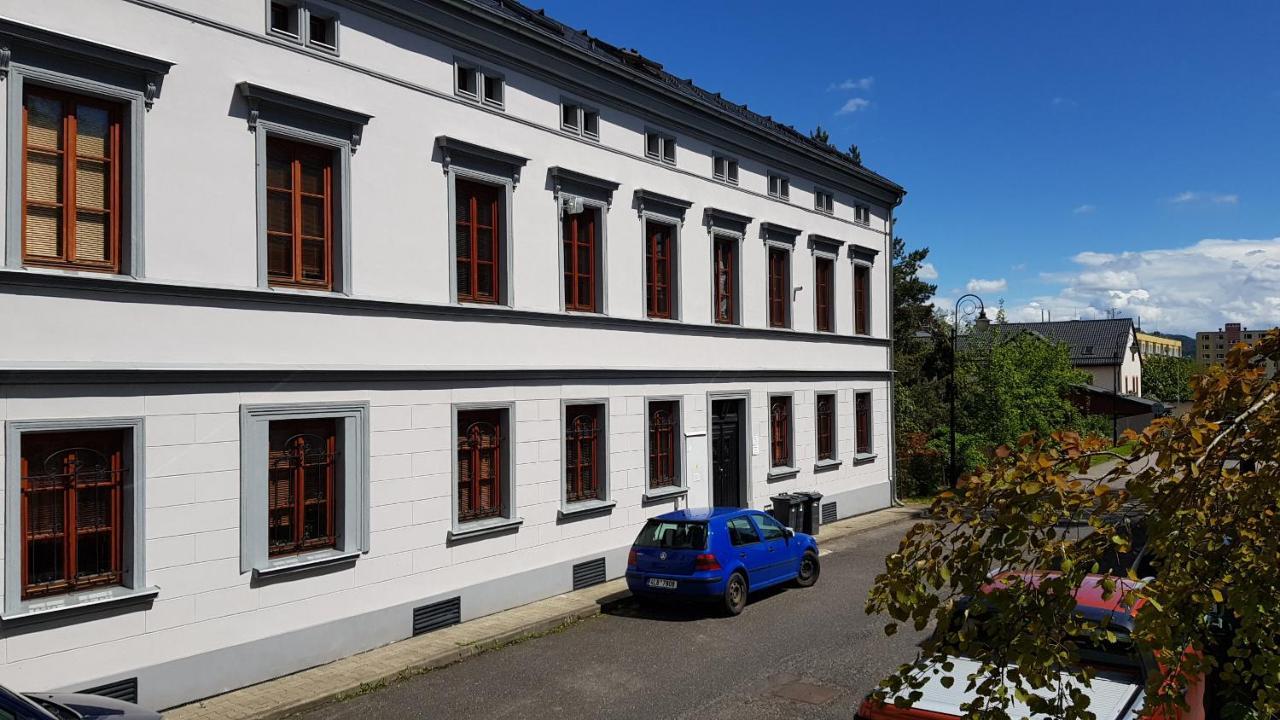 Apartman Spalovka Nový Bor Buitenkant foto